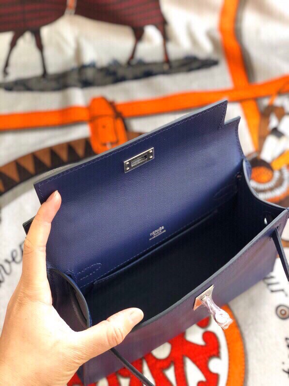 에르메스 미니 켈리백22 블루사파이어 은장 스위프트